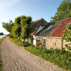 Bed and breakfast Rechthuis Van Zouteveen, Schipluiden