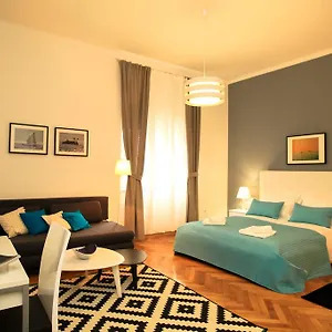 Contarini Luxury 4*, Split Croacia