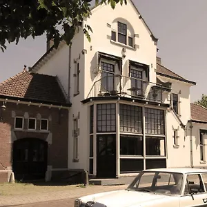 Bed and breakfast Het Spoorhuis, Uithoorn